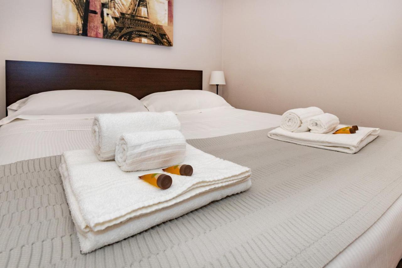 Stesicoro Exclusive Rooms Катанія Екстер'єр фото