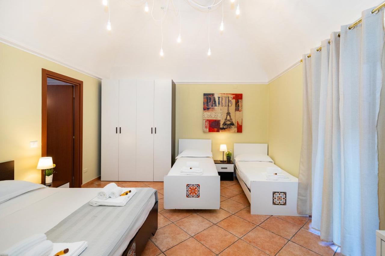 Stesicoro Exclusive Rooms Катанія Екстер'єр фото